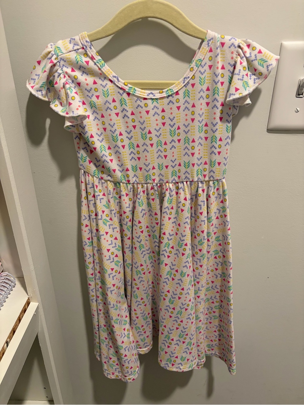 Dot Dot Smile White Geometric Print